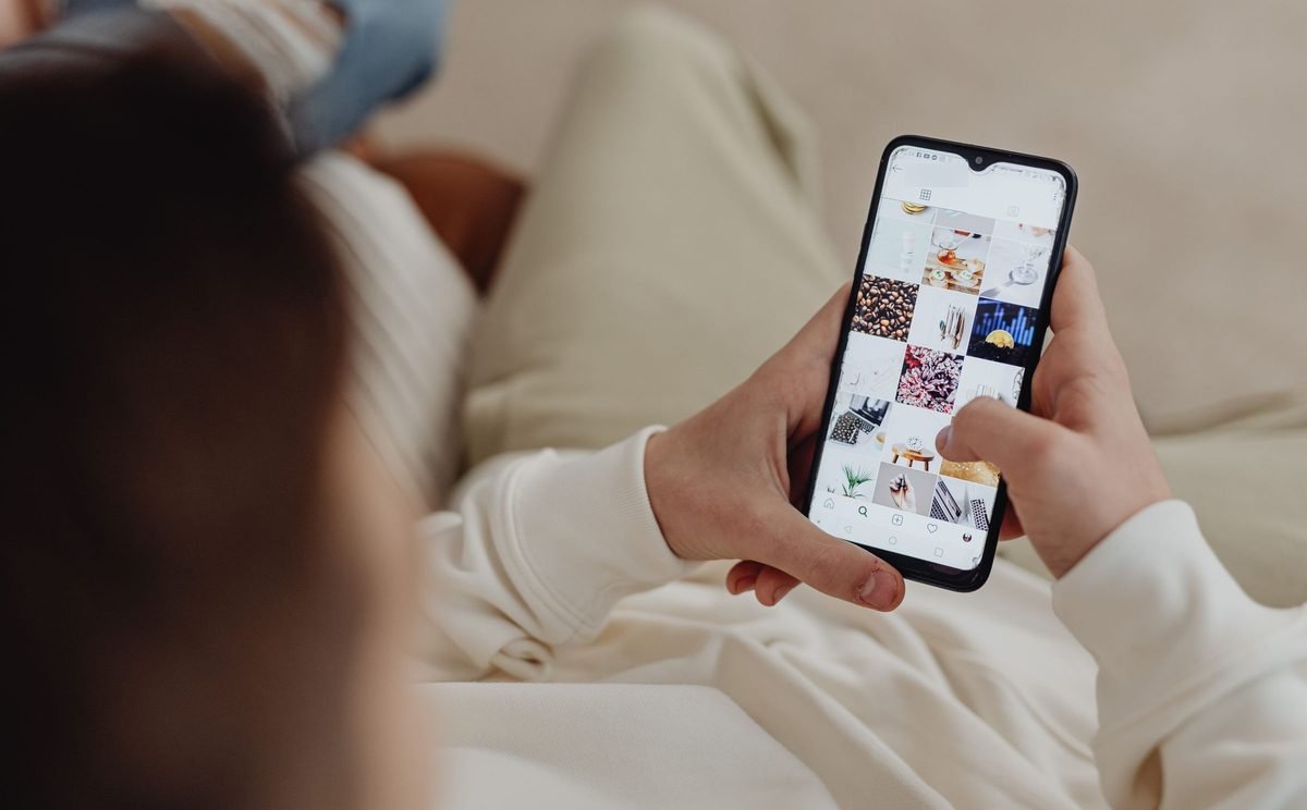 Instagram Profili Nasıl Düzenlenir? Biyografi, Öne Çıkanlar ve Sabitlenen Gönderiler